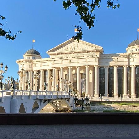 Hotel Cara 28 Skopje Bagian luar foto