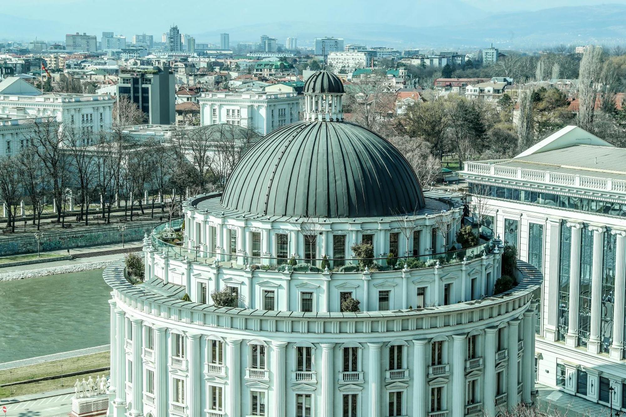 Hotel Cara 28 Skopje Bagian luar foto