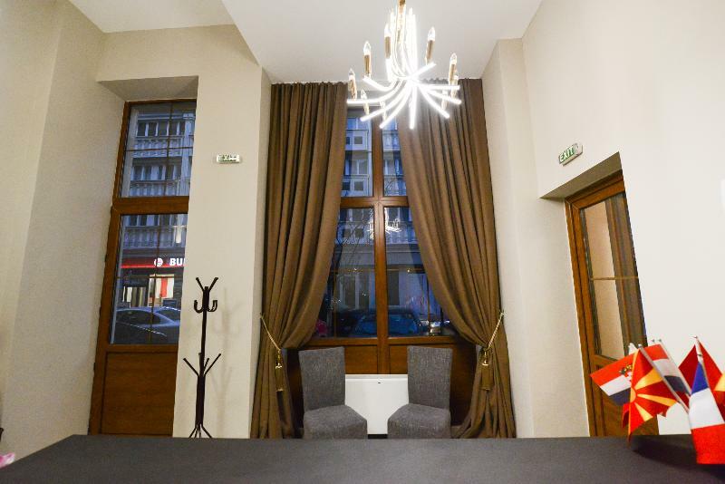 Hotel Cara 28 Skopje Bagian luar foto